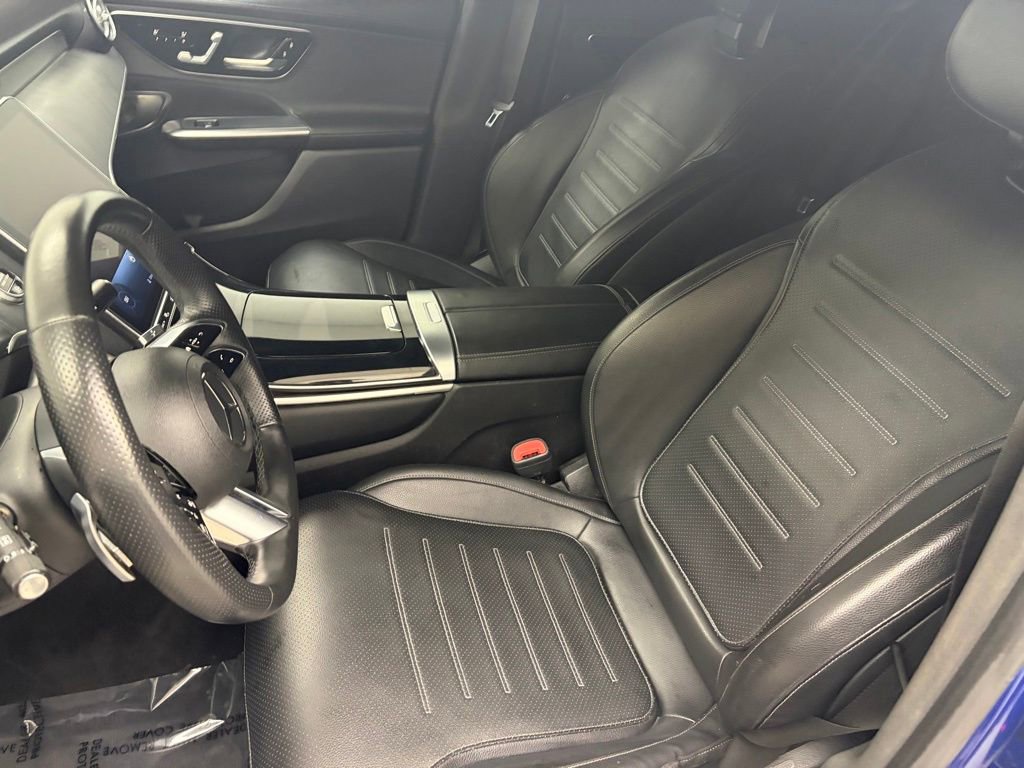 Used 2023 Mercedes-Benz GLC 300 4MATIC w/ AMG Line image 17