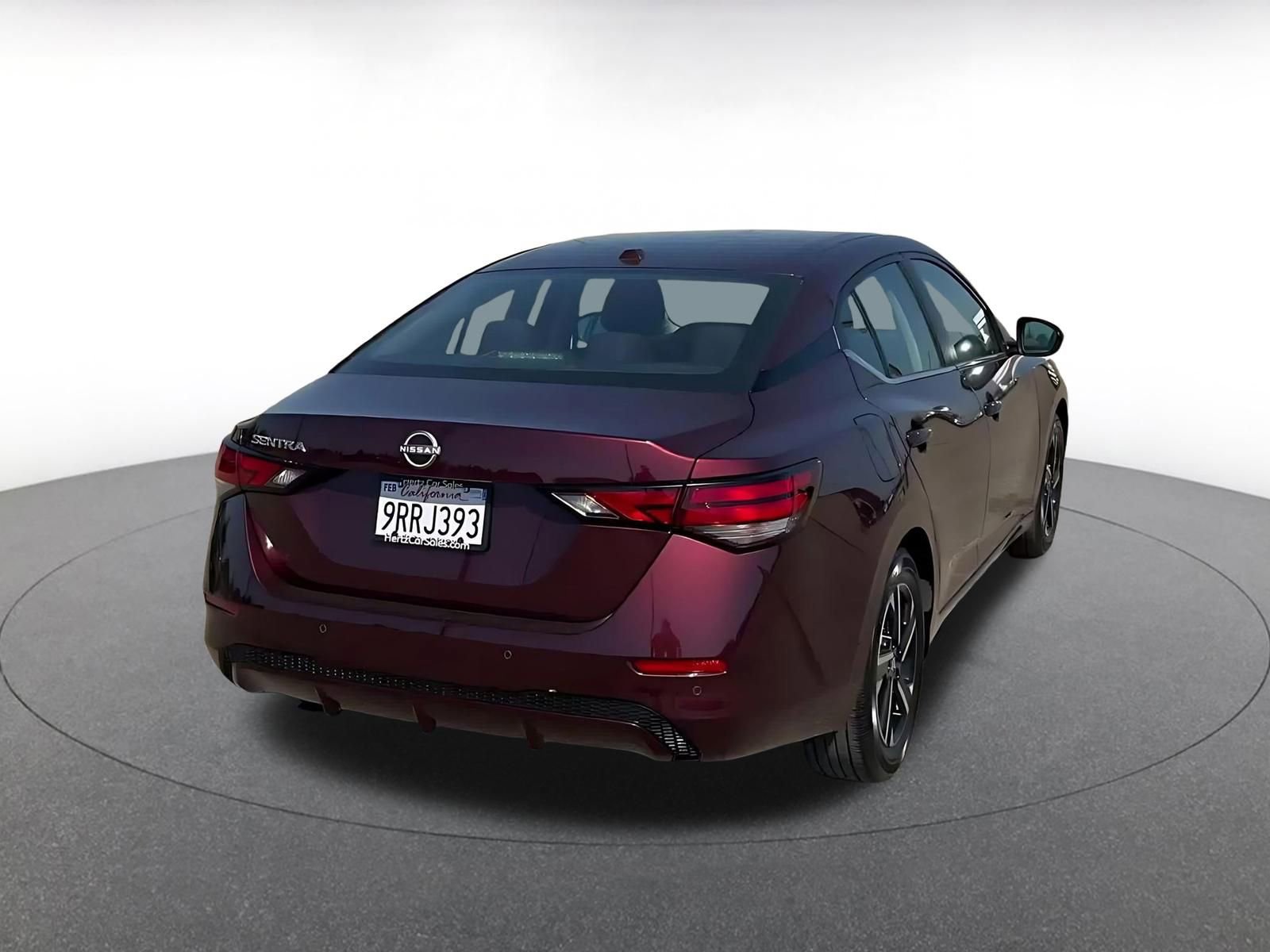 Used 2025 Nissan Sentra SV image 14