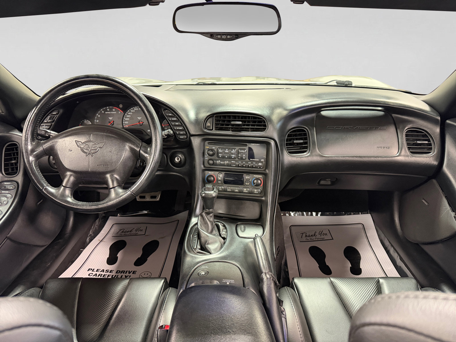 Used 2004 Chevrolet Corvette Convertible w/ Preferred Equipment Group RWD image 17