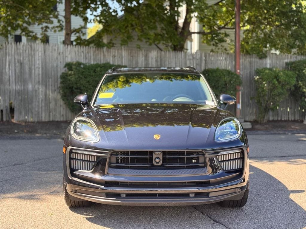 Used 2026 Porsche Macan S AWD/4WD image 8