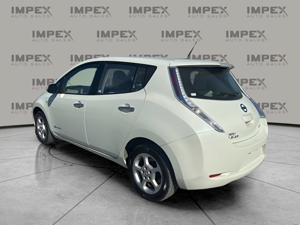 Used 2012 Nissan Leaf SV FWD image 3