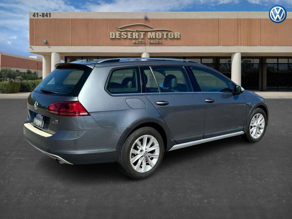 Used 2017 Volkswagen Golf Alltrack SE image 8
