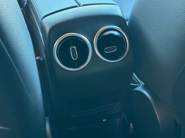 Certified 2025 Mercedes-Benz GLA 250 4MATIC image 16