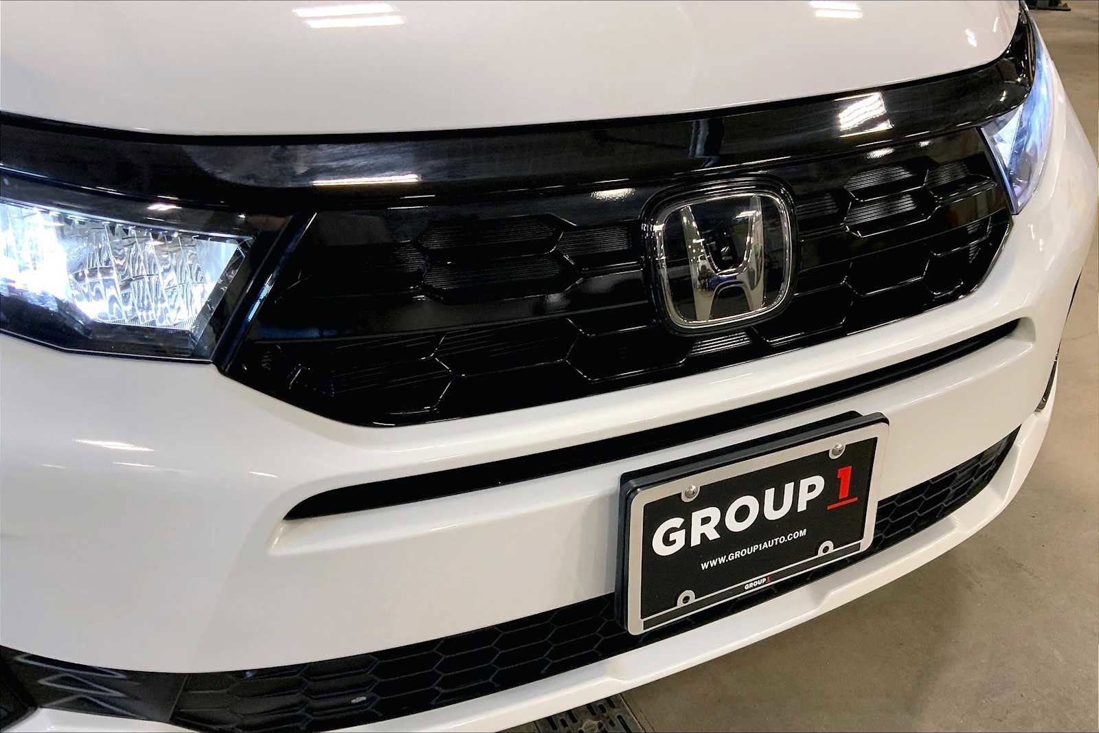 Used 2026 Honda Odyssey Elite image 31