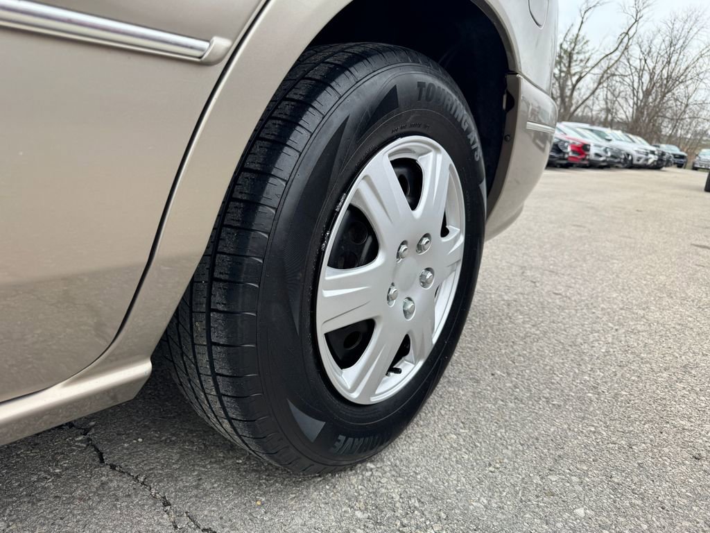 Used 1999 Buick Century Custom image 9