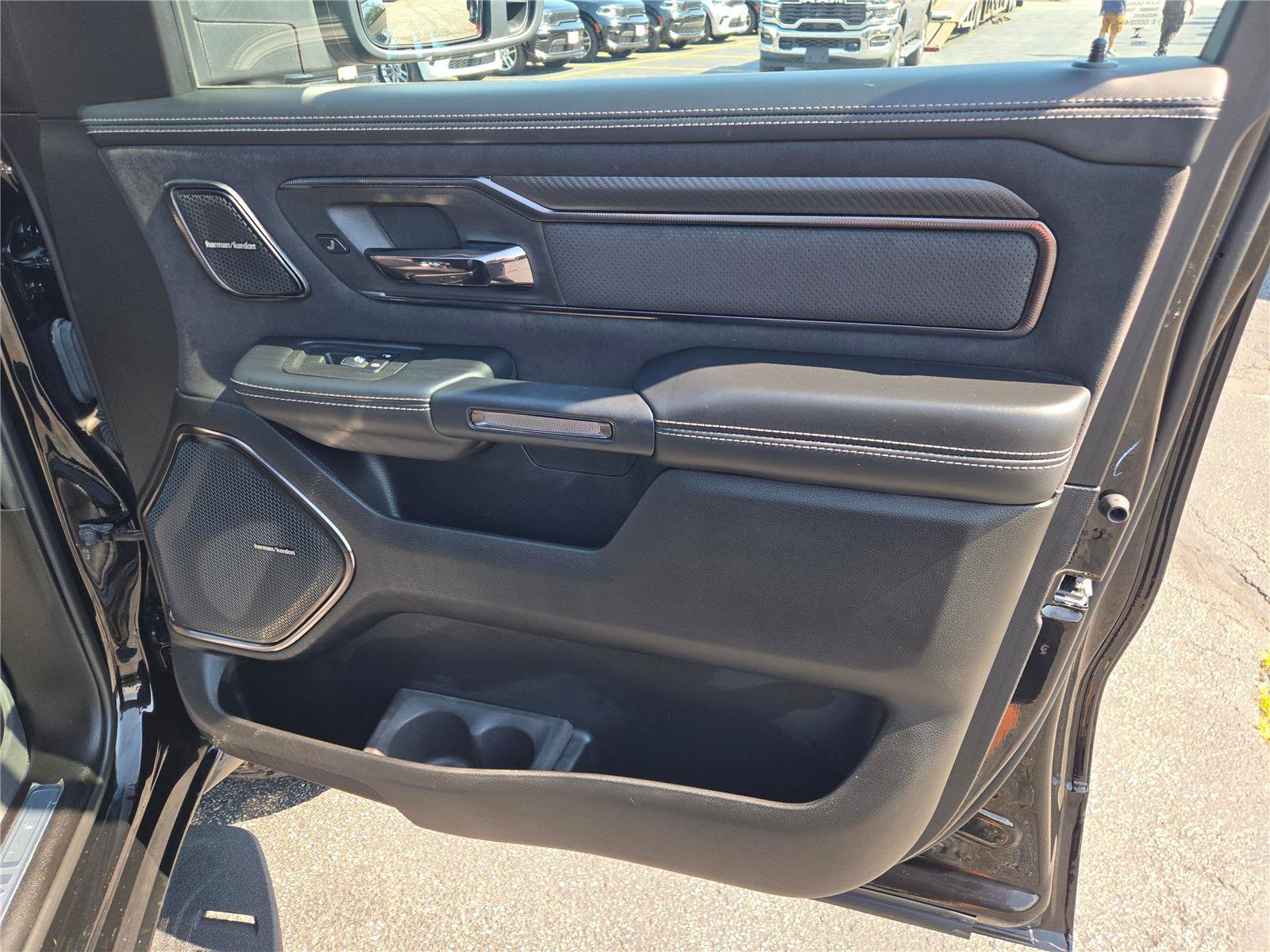 Used 2025 RAM 1500 RHO w/ RHO Level 1 Equipment Group AWD/4WD image 8