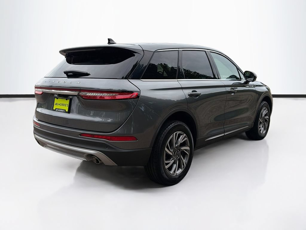 Used 2025 Lincoln Corsair AWD w/ Equipment Group 101A image 5