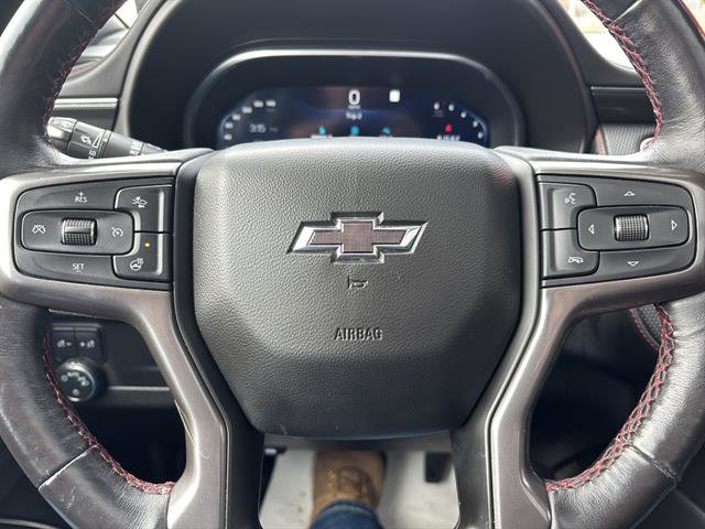 Used 2022 Chevrolet Suburban RST w/ Luxury Package image 17