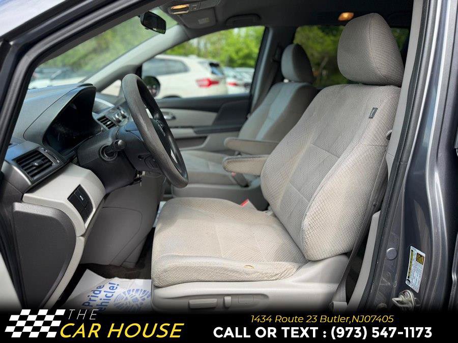 Used 2014 Honda Odyssey LX image 12
