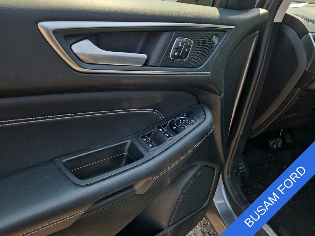 Used 2024 Ford Edge Titanium AWD/4WD image 17