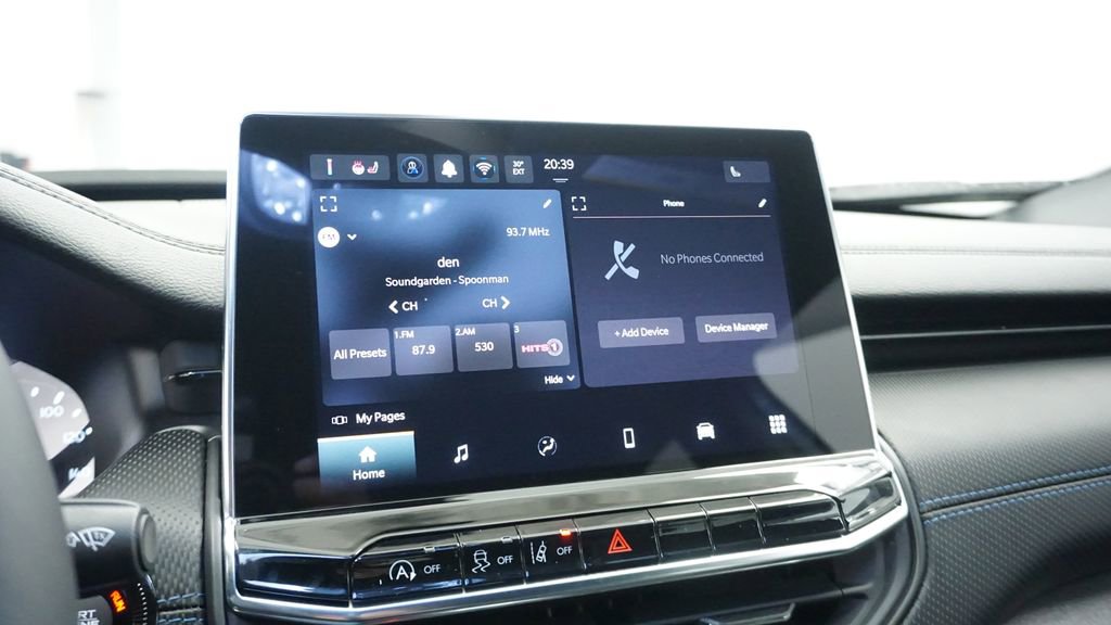 New 2026 Jeep Compass Latitude image 41