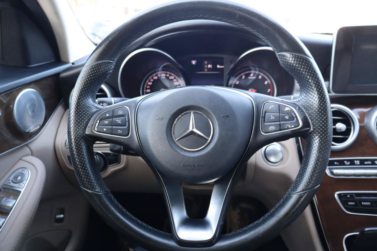Used 2017 Mercedes-Benz C 300 Sedan image 19