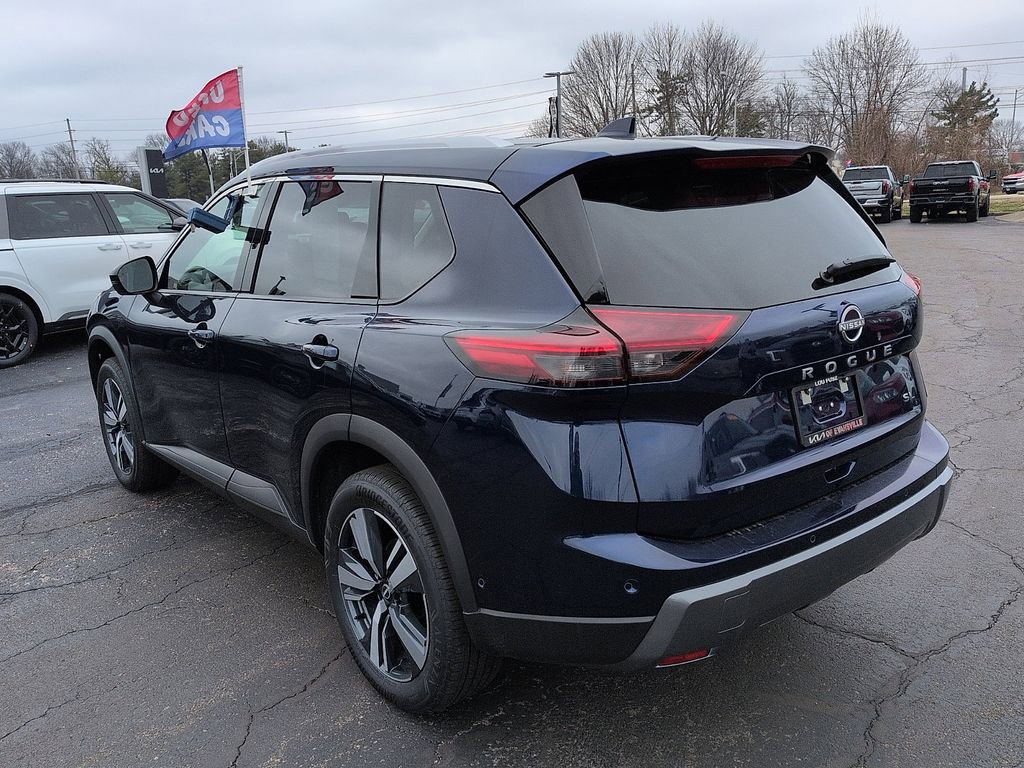Used 2026 Nissan Rogue SL image 5