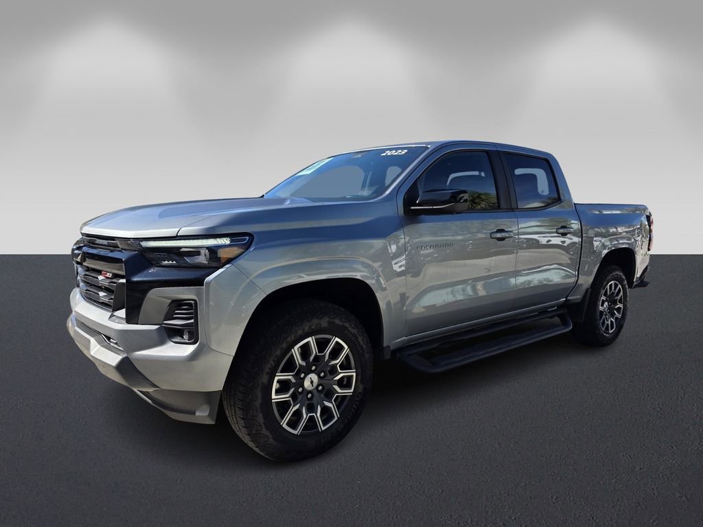 Used 2023 Chevrolet Colorado Z71 w/ Z71 Convenience Package 2 image 8