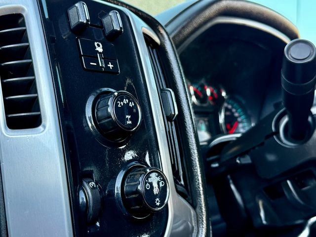 Used 2018 GMC Sierra 3500 SLT w/ Duramax Plus Package image 23