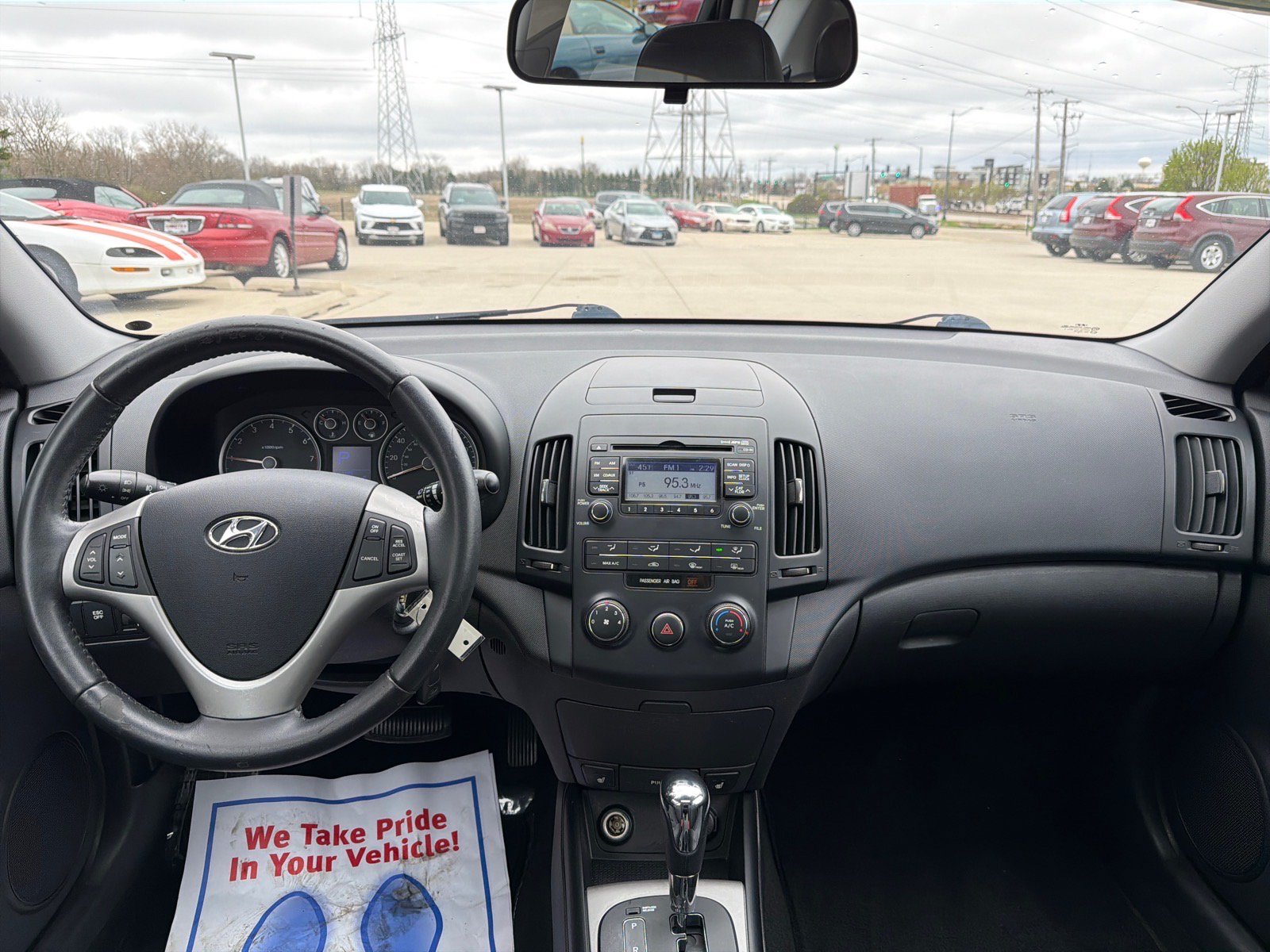 Used 2011 Hyundai Elantra FWD image 23