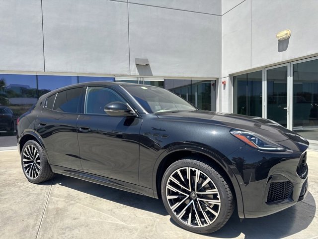 New 2025 Maserati Grecale Modena