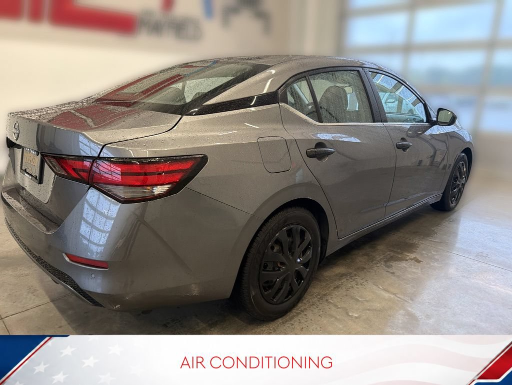 Used 2024 Nissan Sentra S FWD image 3
