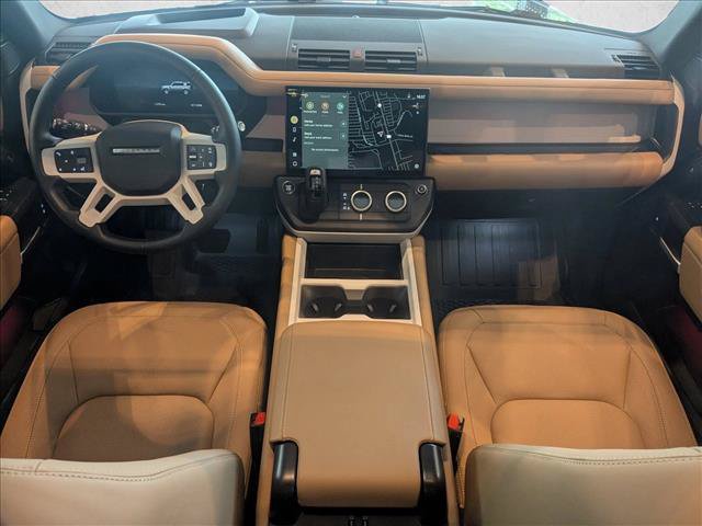 Used 2026 Land Rover Defender 110 X-Dynamic SE AWD/4WD image 15
