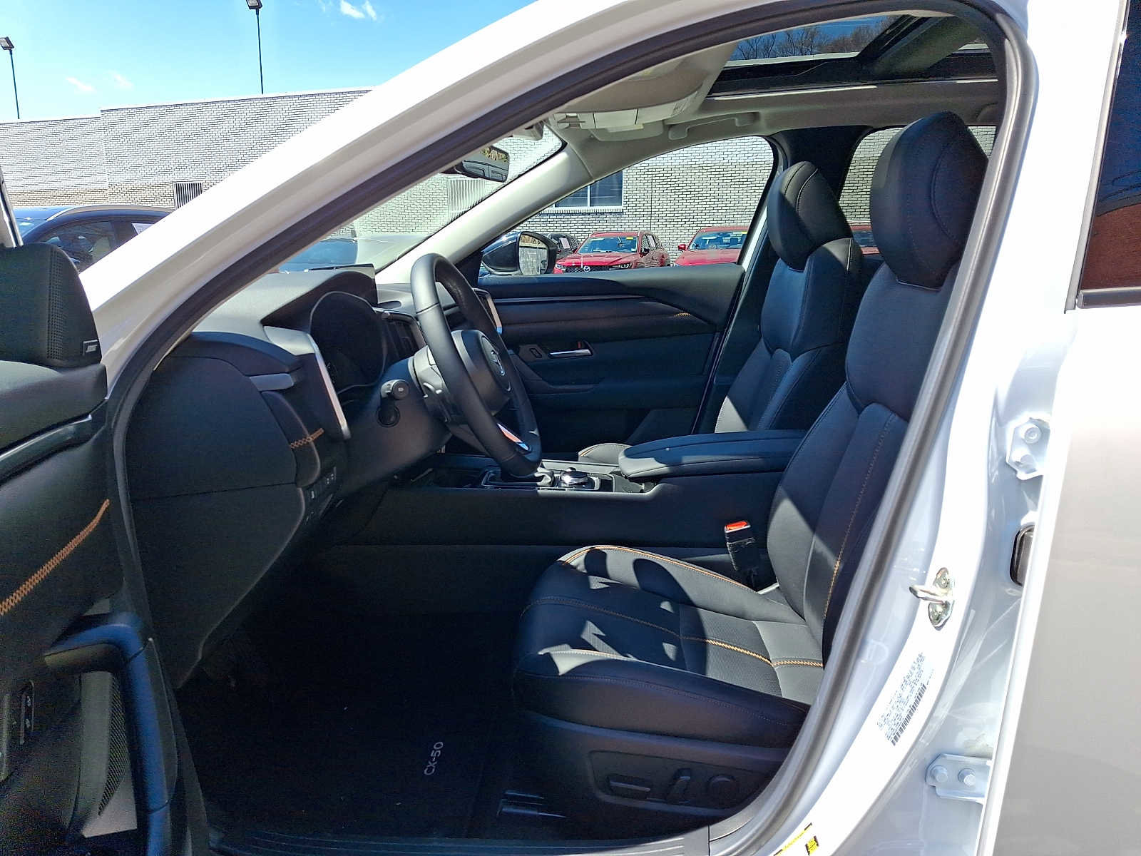 Certified 2025 MAZDA CX-50 AWD 2.5 Turbo w/ Premium Pkg image 14