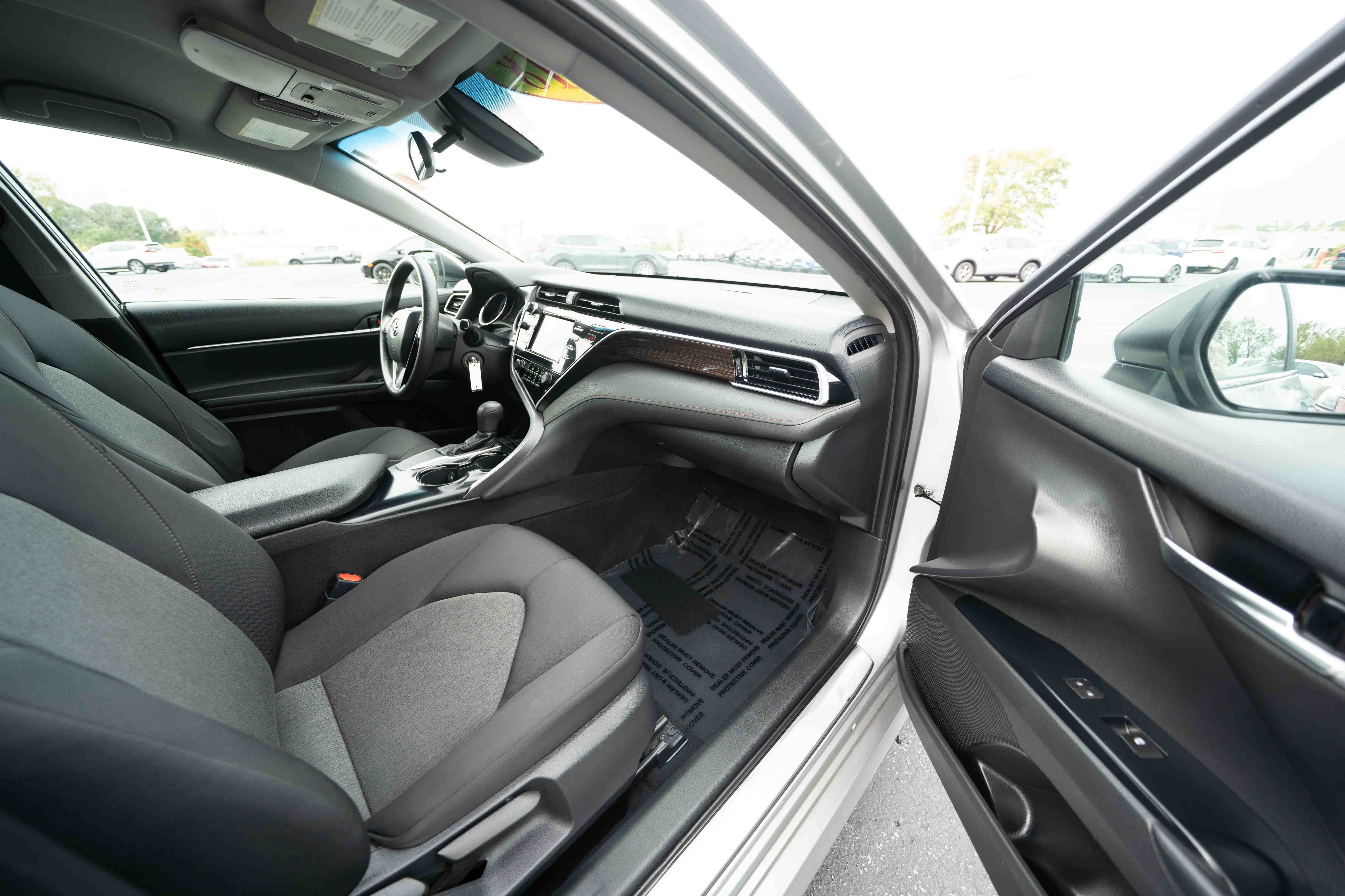 Used 2018 Toyota Camry LE w/ Protection Package (Q2) FWD image 25
