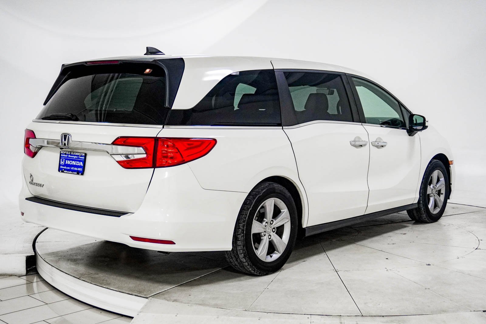 Used 2018 Honda Odyssey EX-L image 12