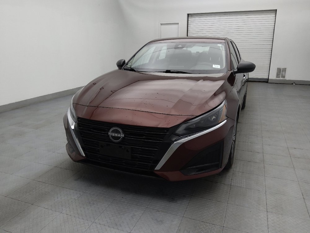 Used 2024 Nissan Altima 2.5 SV image 15