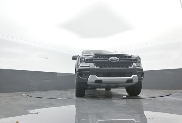 New 2025 Ford Ranger Lariat w/ FX4 Off-Road Package image 30