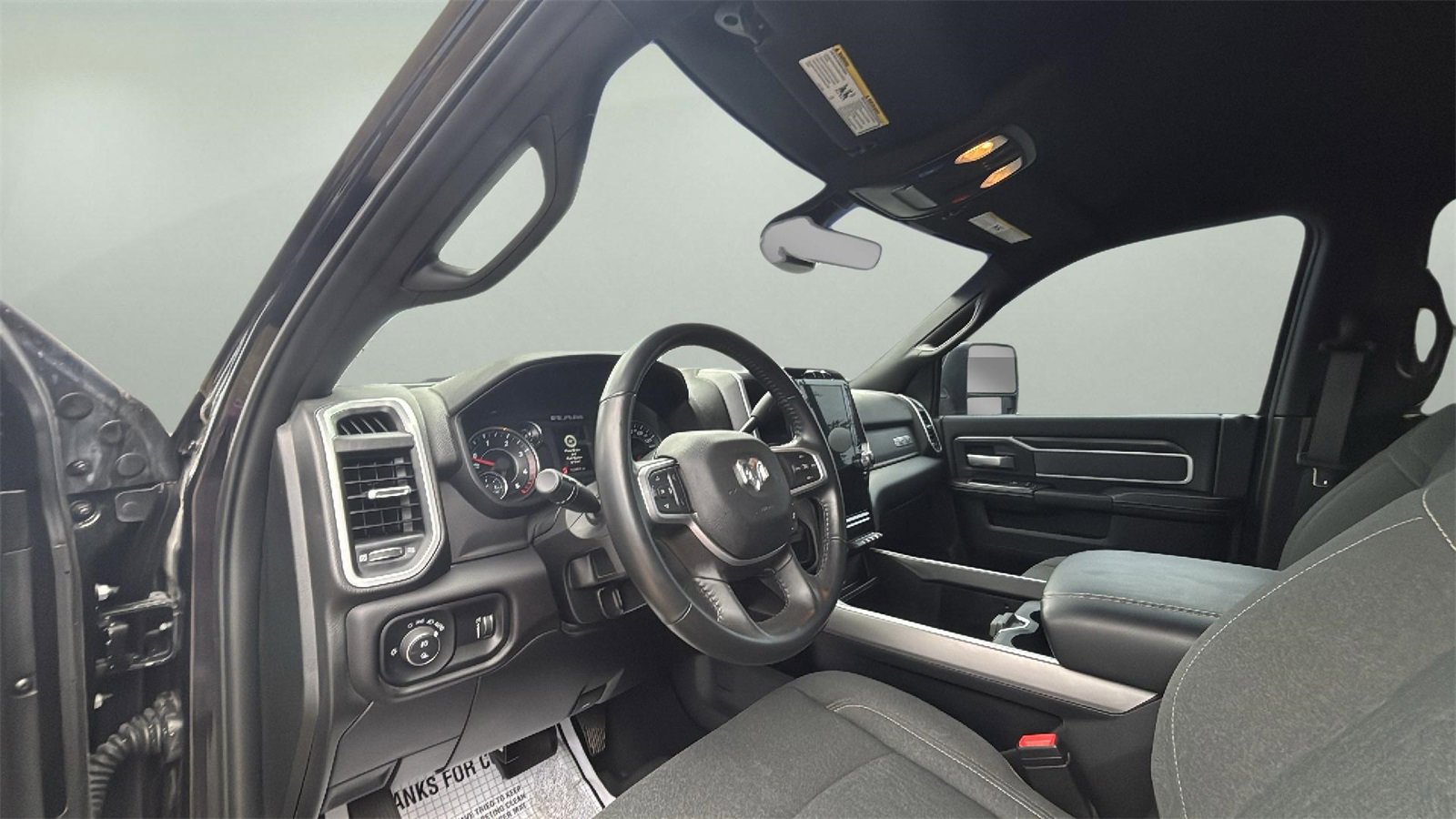 Used 2023 RAM 3500 Big Horn w/ Night Edition image 15