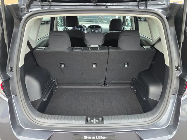Certified 2025 Kia Soul LX w/ LX Technology Package FWD image 16