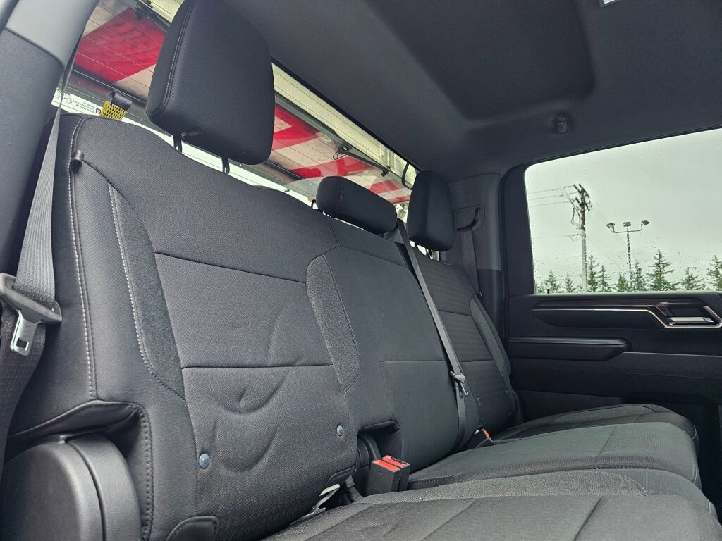 Used 2024 Chevrolet Silverado 3500 LT w/ Convenience Package AWD/4WD image 13