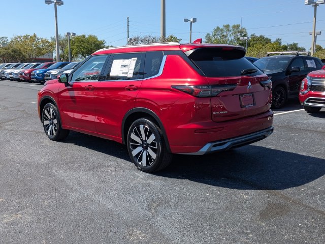 New 2026 Mitsubishi Outlander SEL FWD image 8