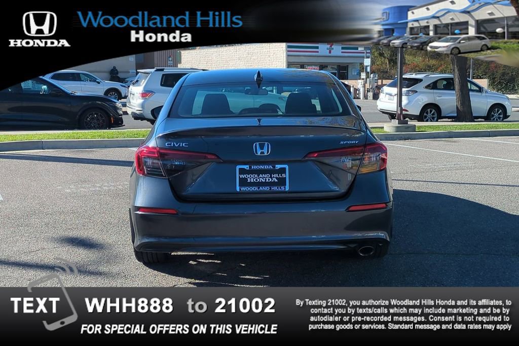 Used 2023 Honda Civic Sport image 6