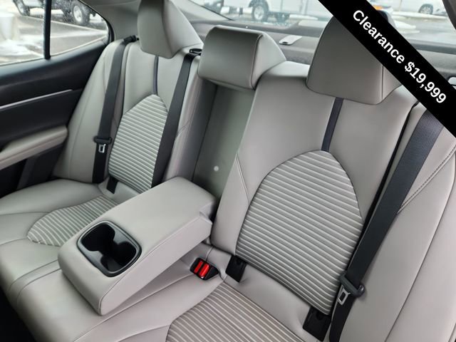 Used 2023 Toyota Camry SE image 22