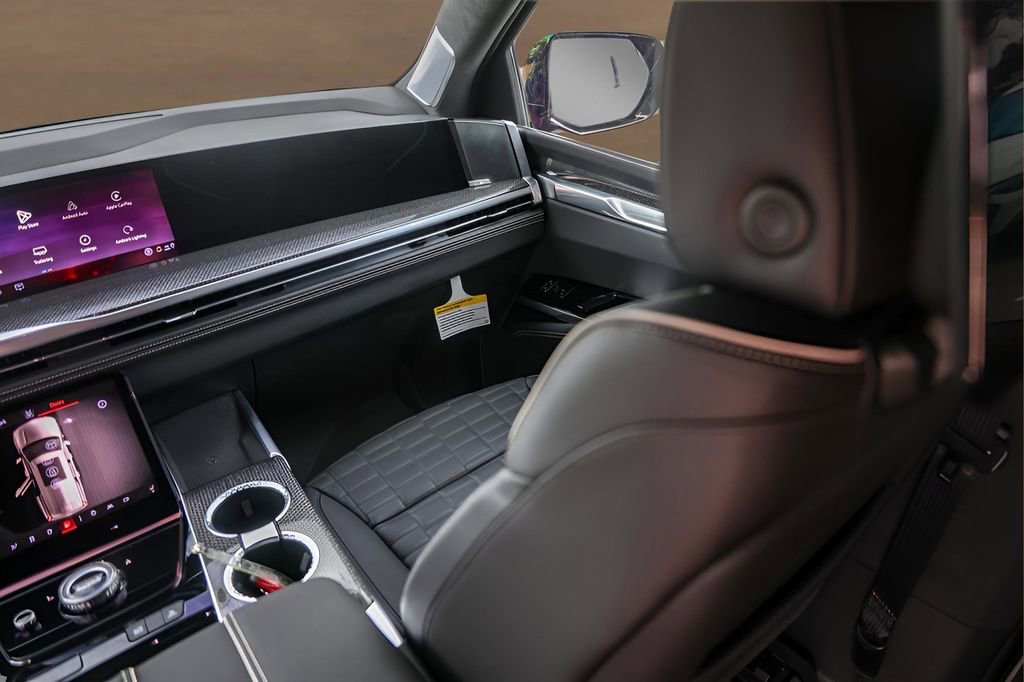 Certified 2025 Cadillac Escalade V w/ LPO, Floor Liner Package image 29