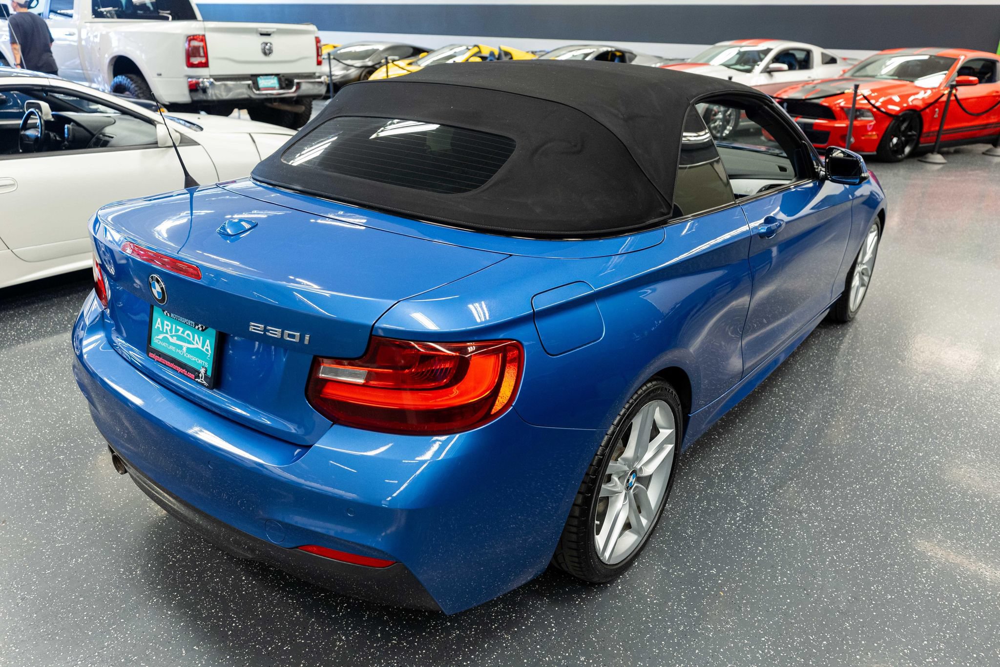 Used 2017 BMW 230i Convertible RWD image 6