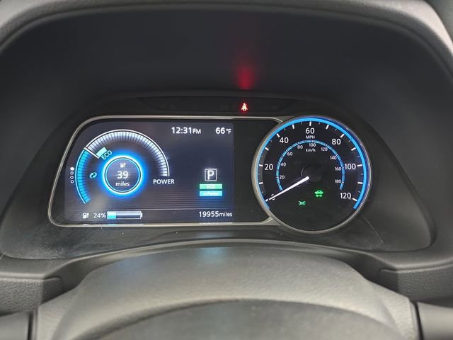 Used 2024 Nissan Leaf S image 24