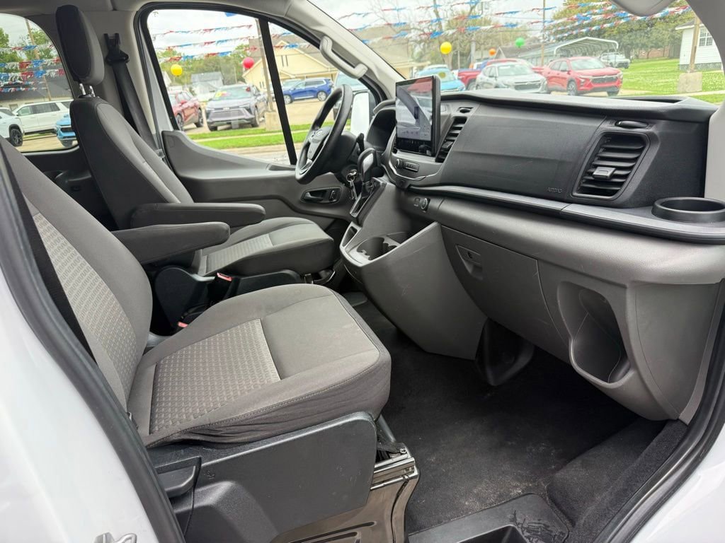Used 2022 Ford Transit 350 XLT RWD image 8
