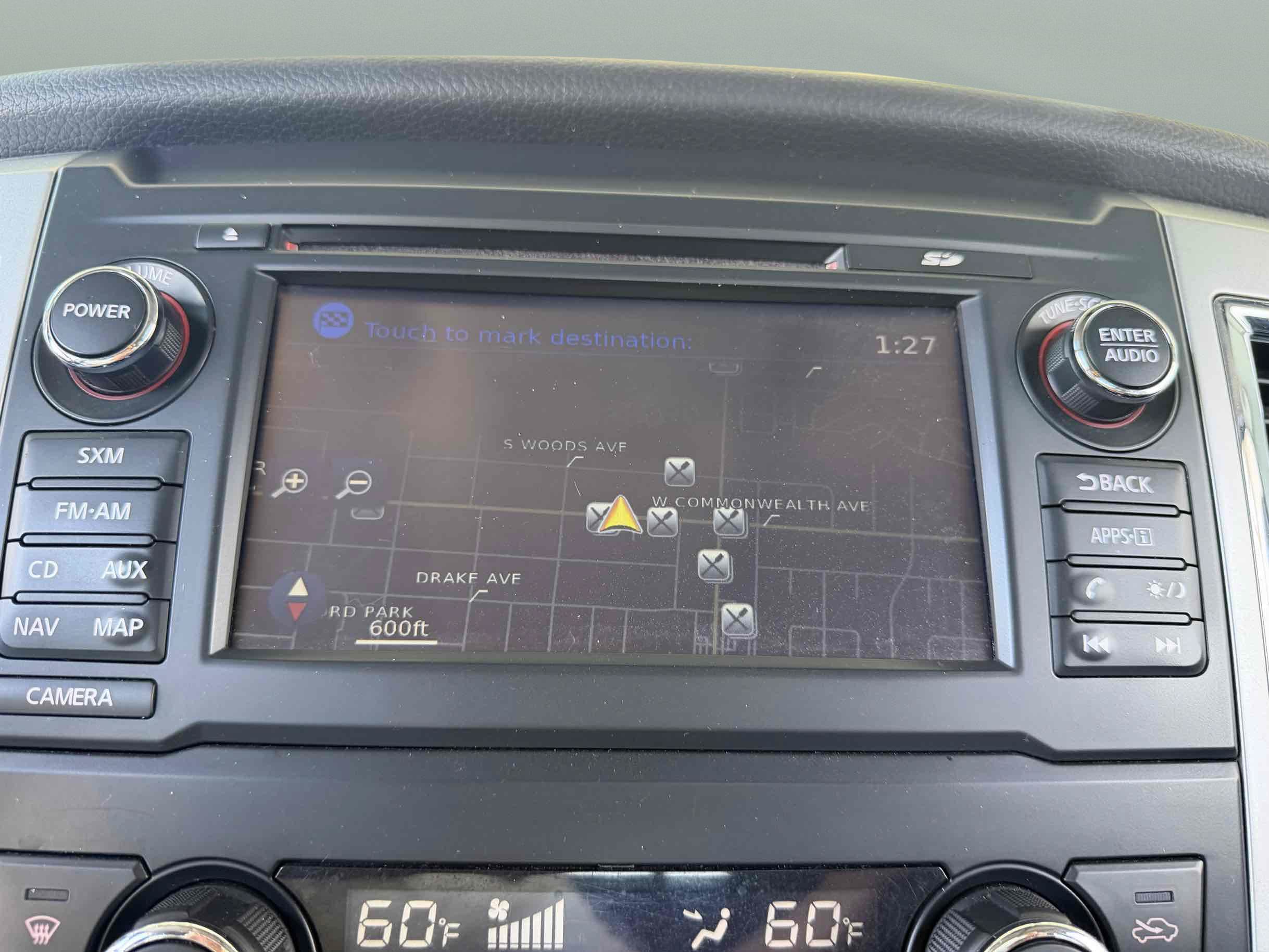 Used 2018 Nissan Titan SV w/ SV Convenience Package AWD/4WD image 11