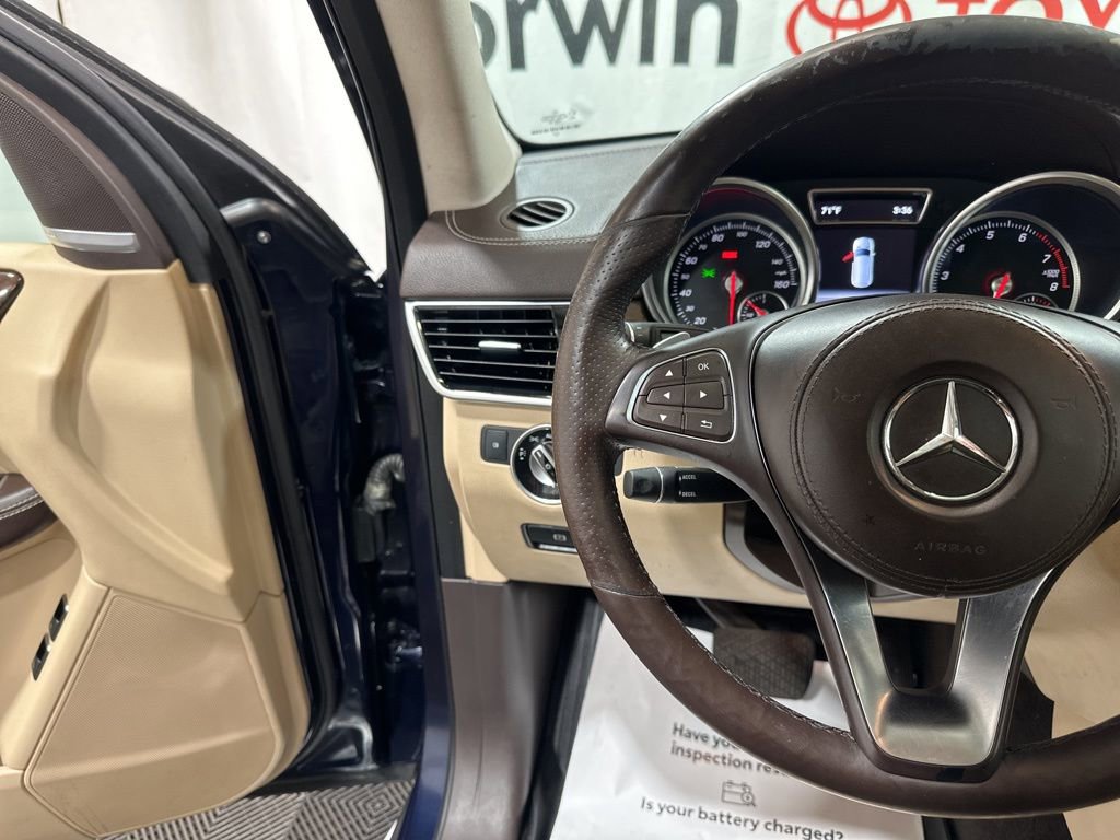 Used 2017 Mercedes-Benz GLS 450 4MATIC image 26