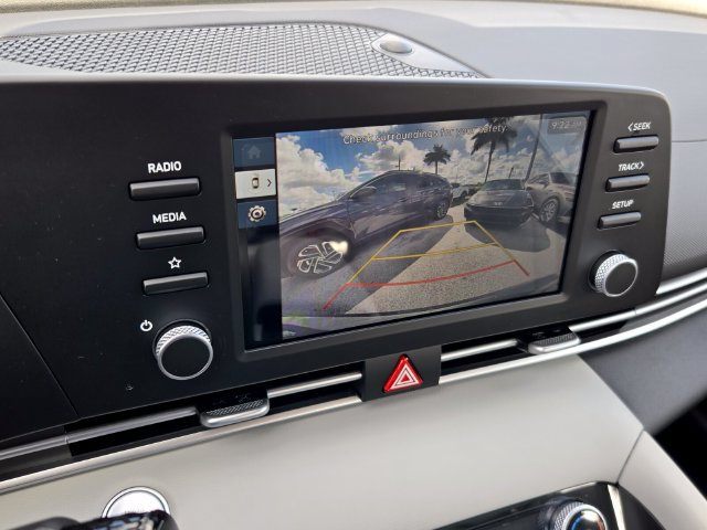 New 2026 Hyundai Elantra SEL Sport FWD image 10