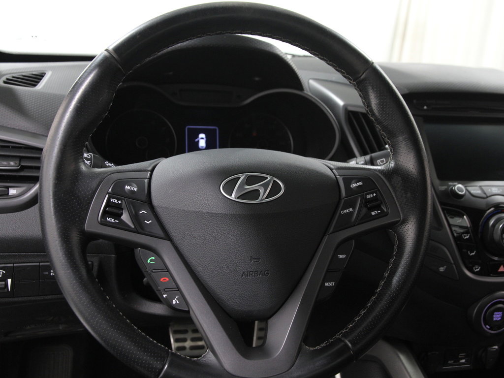 Used 2016 Hyundai Veloster Turbo image 7