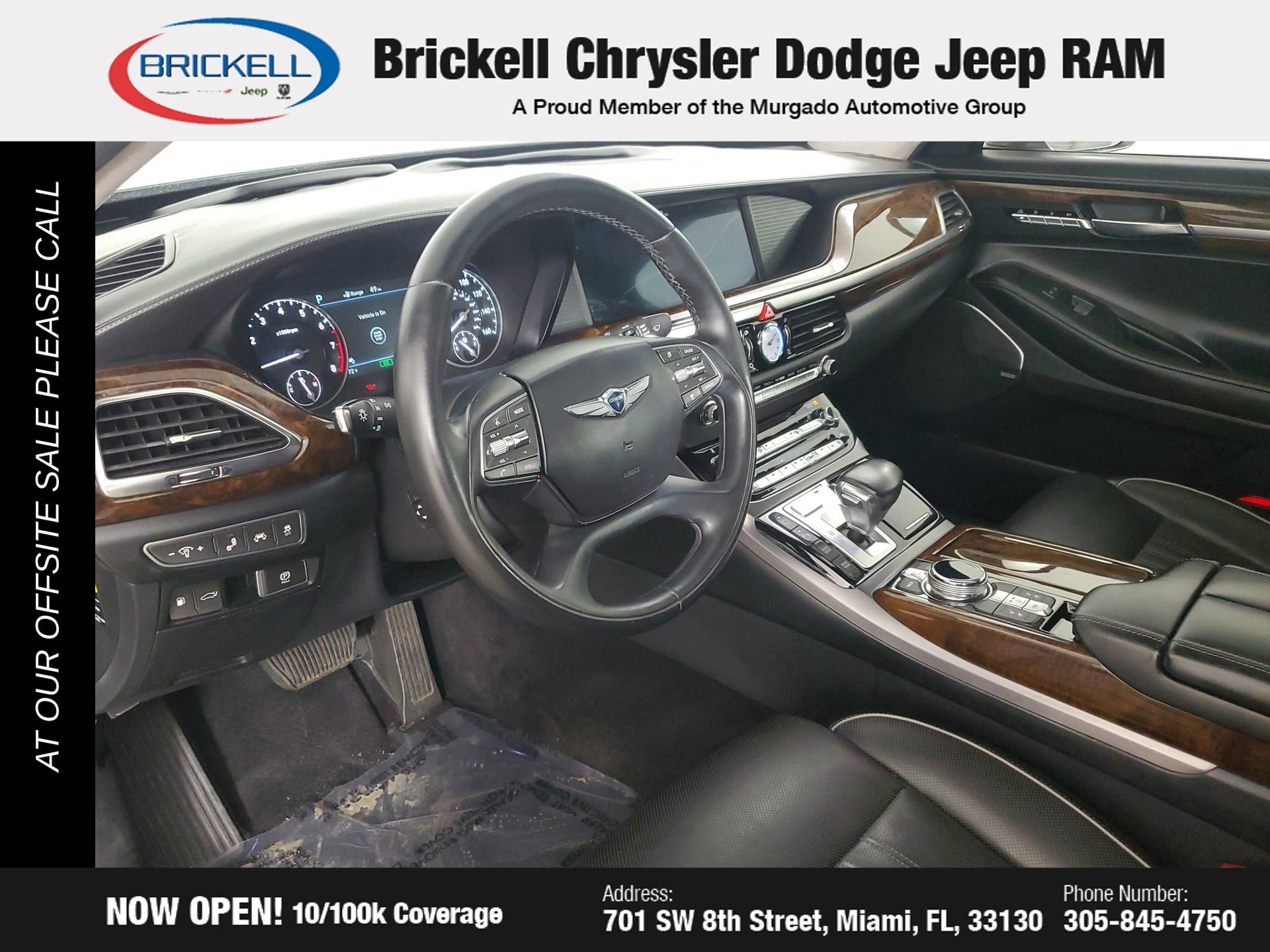 Used 2017 Genesis G90 3.3T Premium RWD image 27