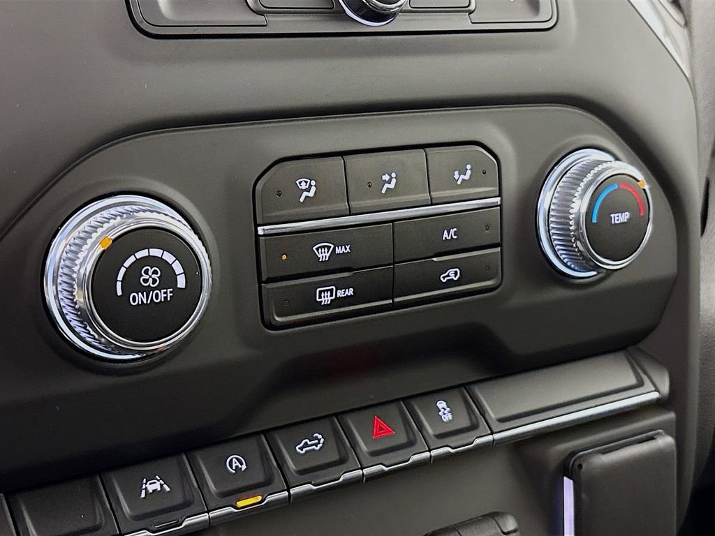 Used 2025 GMC Sierra 1500 Pro w/ Pro Value Package image 18