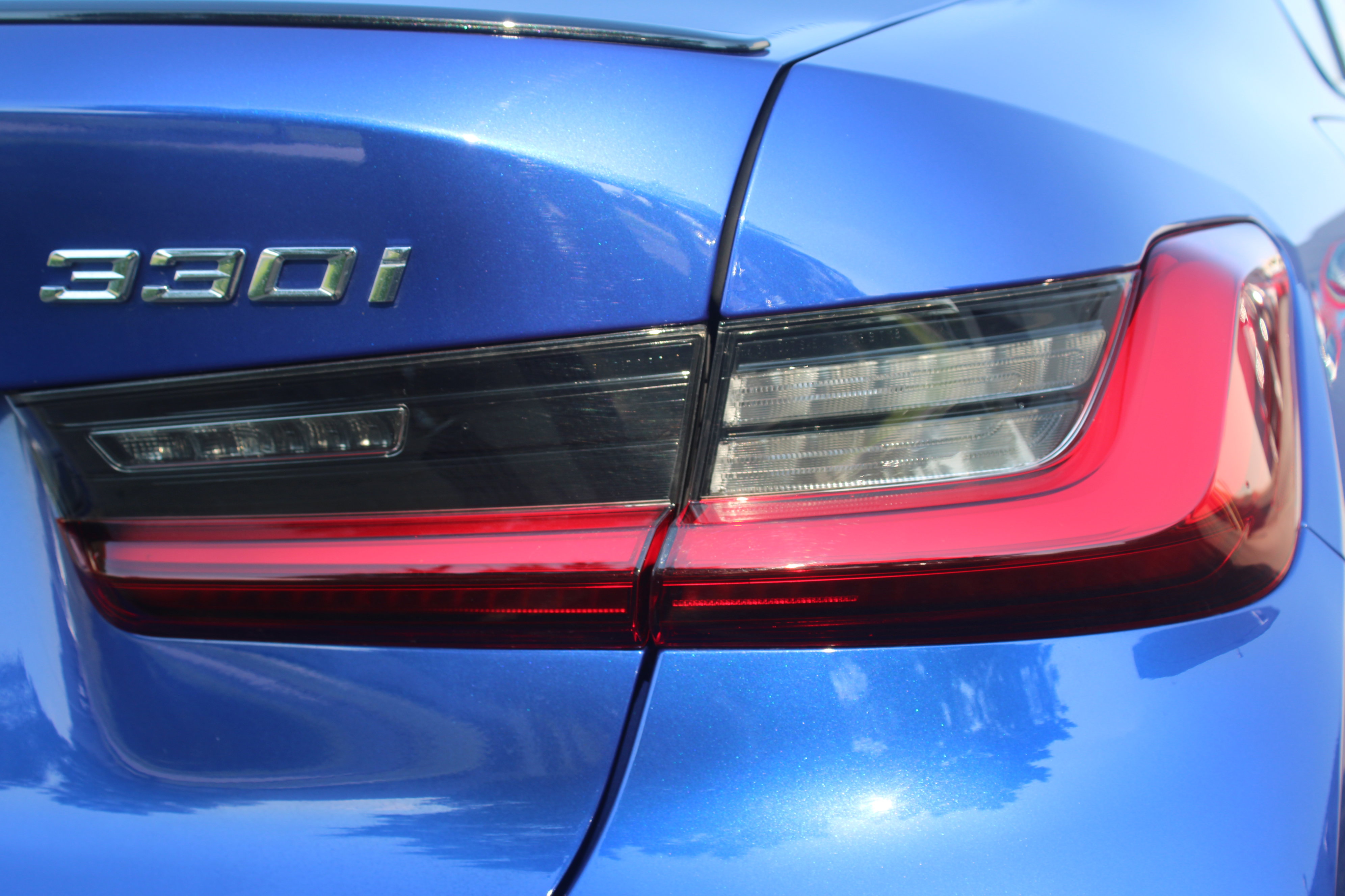 Used 2023 BMW 330i Sedan w/ M Sport Package image 64