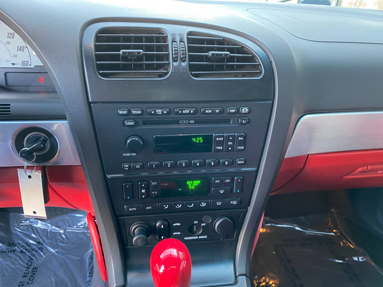 Used 2002 Ford Thunderbird Deluxe image 24