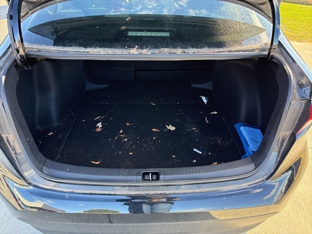 Used 2023 Toyota Corolla LE image 13