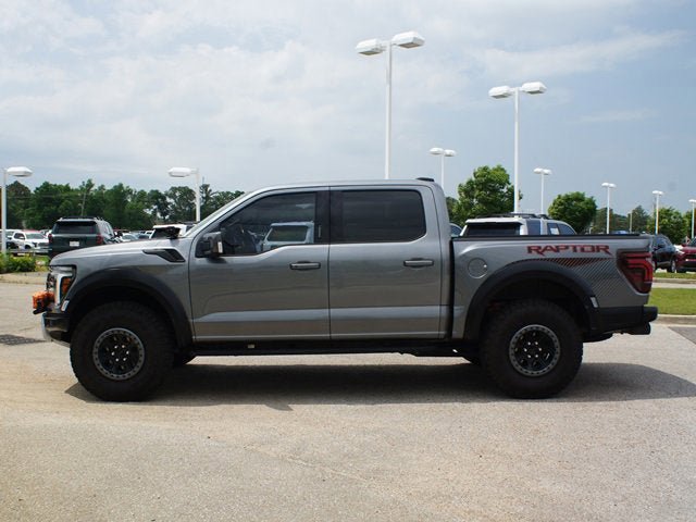 Used 2024 Ford F150 Raptor AWD/4WD image 13