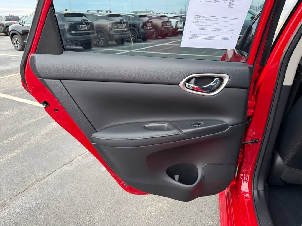 Used 2019 Nissan Sentra SR w/ Premium Package (SR) image 18