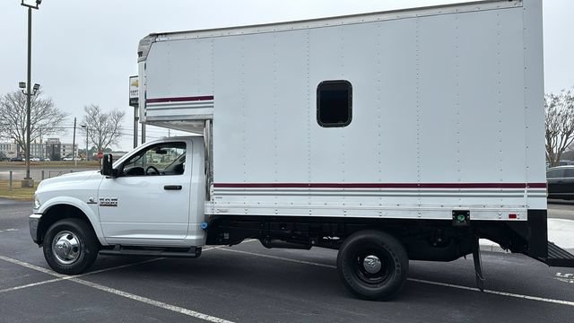 Used 2018 RAM 3500 Tradesman w/ Chrome Appearance Group RWD image 5